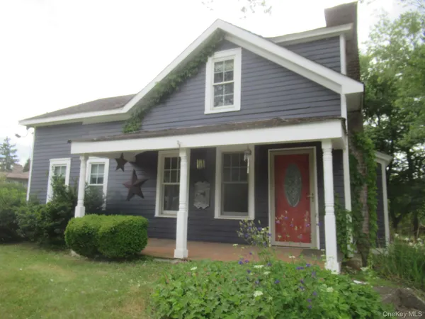 $329,500 | 91 Clove Branch Road, Hopewell Junction, NY 12533