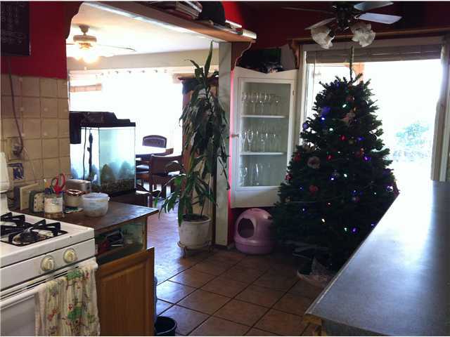 4552 La Canada Road Fallbrook, CA 92028 - Photo 3 of 4 View from Kitchen to entry/livingroom