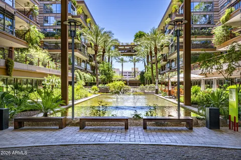 $525,000 | 7161 East Rancho Vista Drive, Unit 2008, Scottsdale, AZ 85251