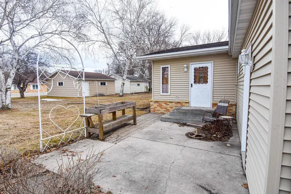 $310,000 | 610 Kneale Avenue South, Thief River Falls, MN 56701