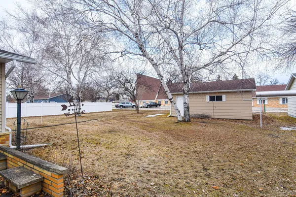 $310,000 | 610 Kneale Avenue South, Thief River Falls, MN 56701