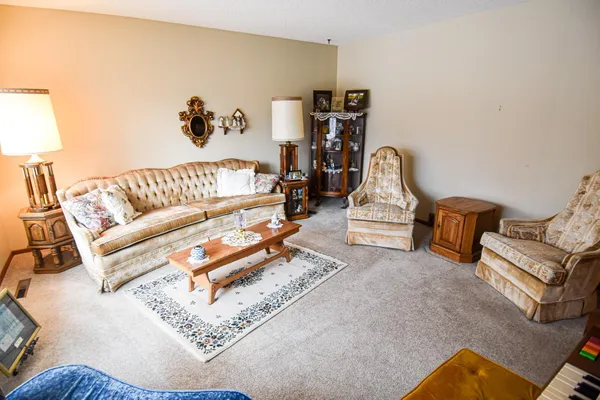 $310,000 | 610 Kneale Avenue South, Thief River Falls, MN 56701