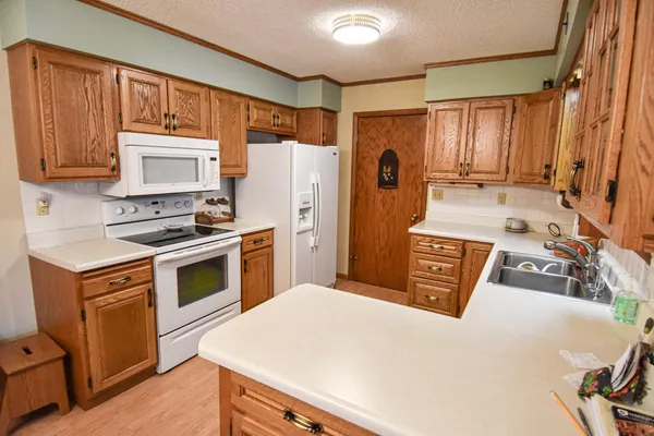 $310,000 | 610 Kneale Avenue South, Thief River Falls, MN 56701