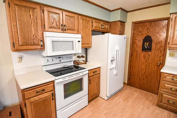 $310,000 | 610 Kneale Avenue South, Thief River Falls, MN 56701