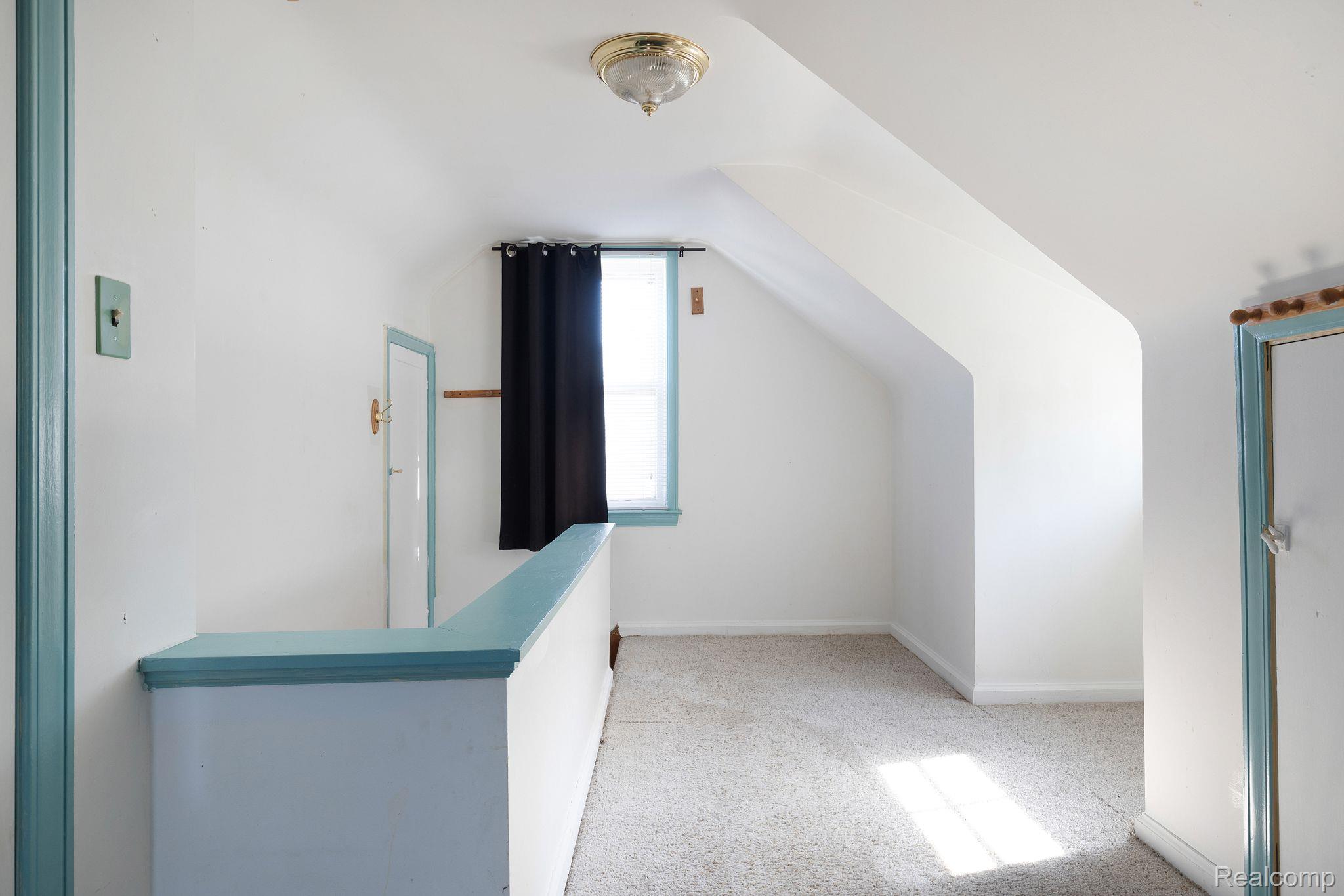 16053 Stephens Road Eastpointe, MI 48021 - Photo 13 of 23 Gallery Image 13