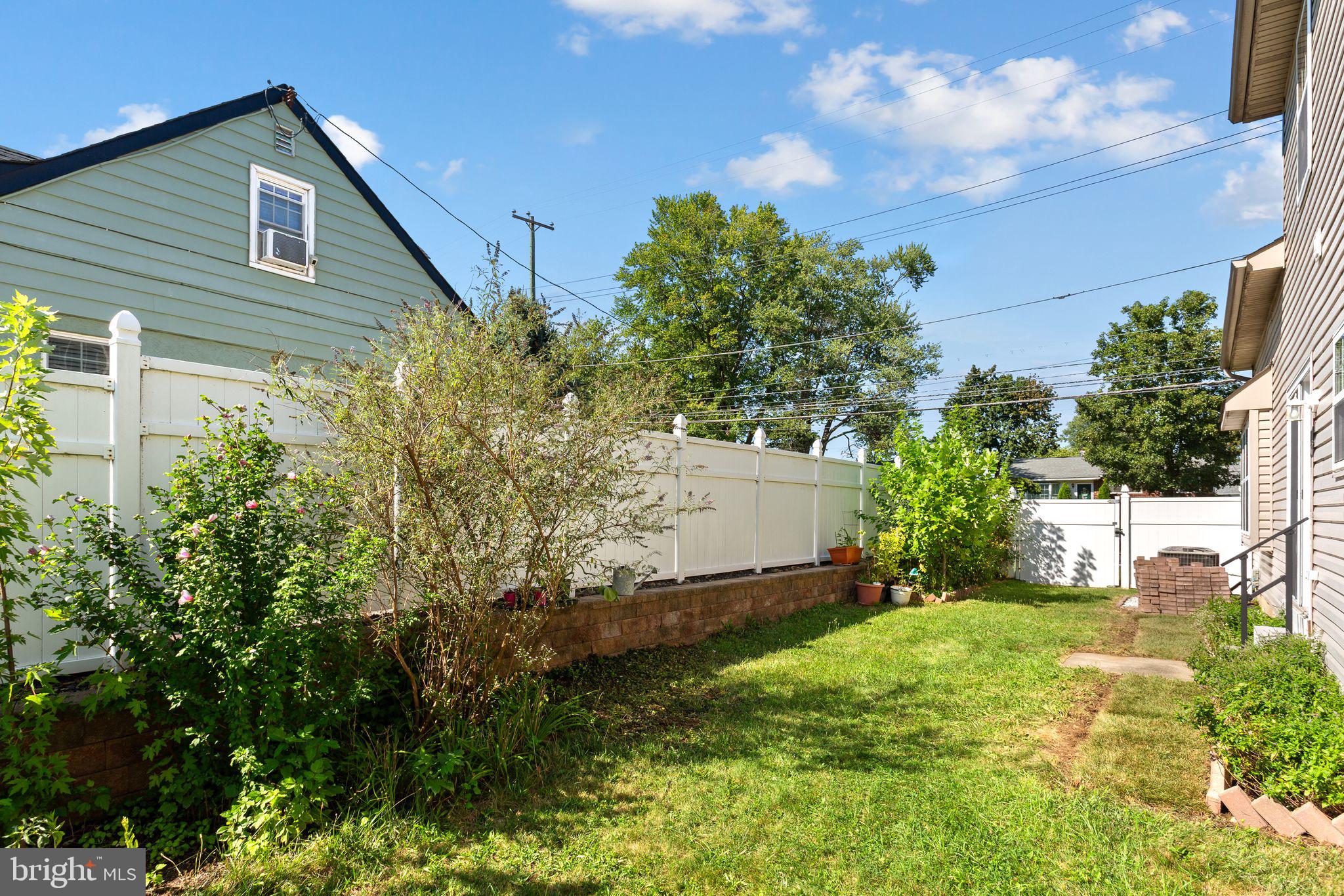 12046 Sewell Road Philadelphia, PA 19116 - Photo 45 of 48 Gallery Image 45