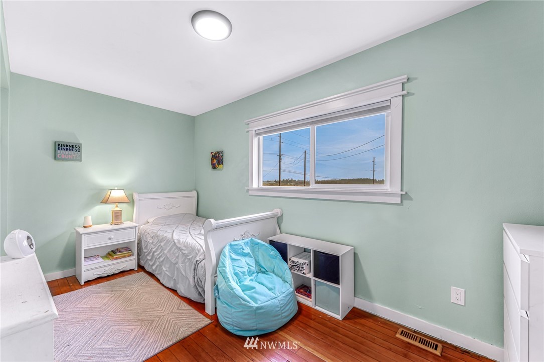 6464 Hannegan Road Lynden, WA 98264 - Photo 13 of 40 Gallery Image 13