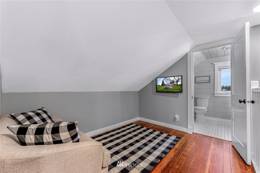 6464 Hannegan Road Lynden, WA 98264 - Photo 23 of 40 Gallery Image 23