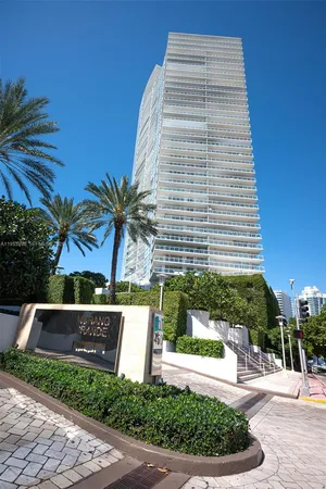 $12,500 | 450 Alton Road, Unit 2810, Miami Beach, FL 33139