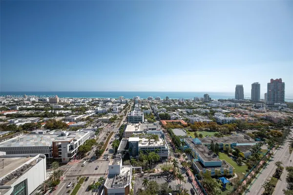 $13,000 | 450 Alton Road, Unit 2810, Miami Beach, FL 33139
