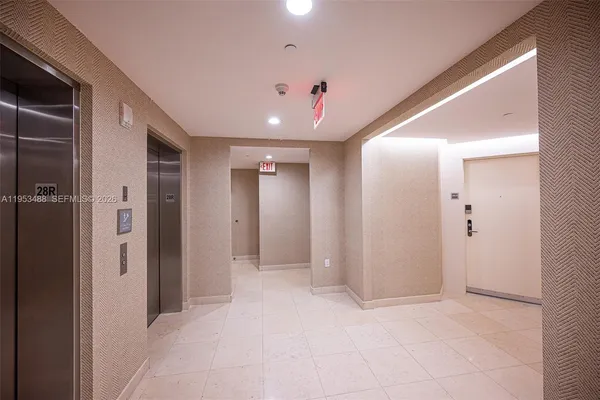 $12,500 | 450 Alton Road, Unit 2810, Miami Beach, FL 33139