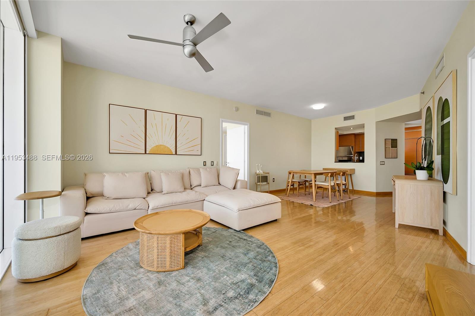 450 Alton Road, Unit 2810 Miami Beach, FL 33139 - Photo 18 of 39