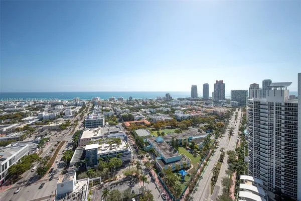 $13,000 | 450 Alton Road, Unit 2810, Miami Beach, FL 33139