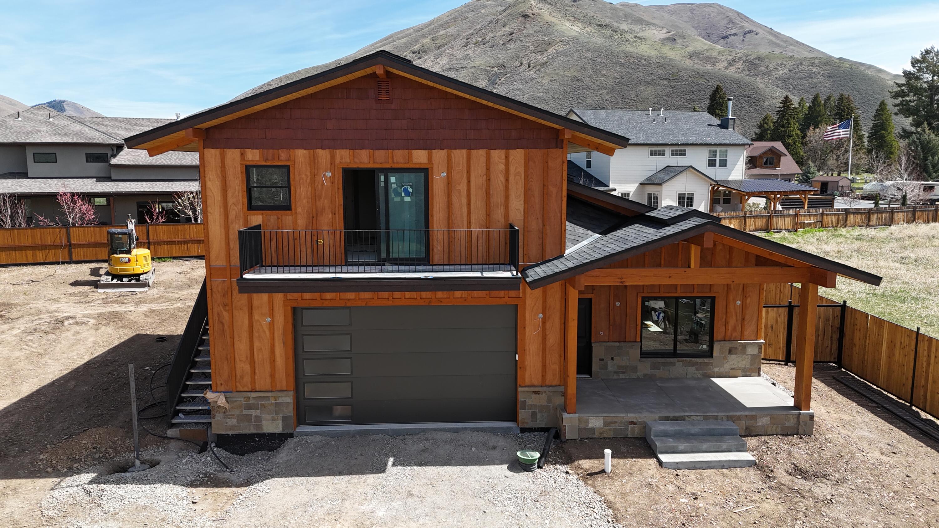 471 Maple Ridge Loop Bellevue, ID 83313 - Photo 8 of 13 DJI_20260408141146_0088_D