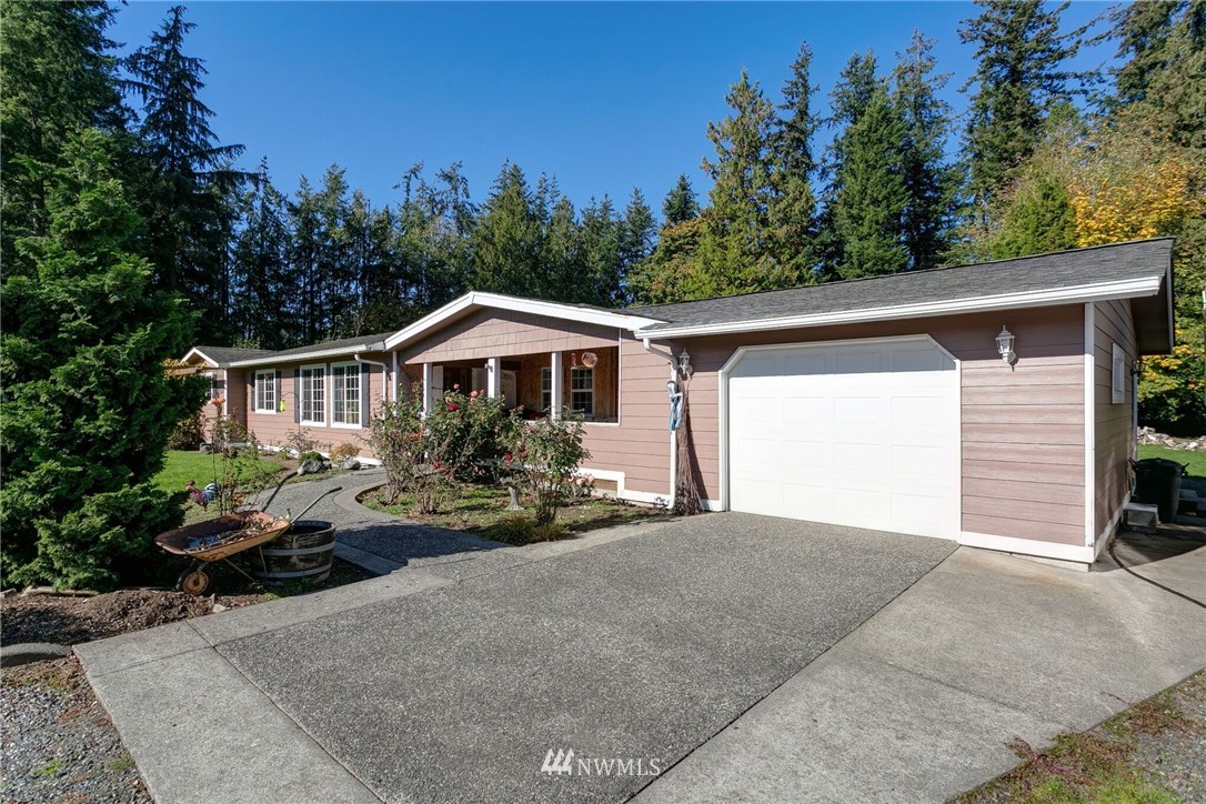 8179 Stein Road Custer, WA 98240 - Photo 2 of 20