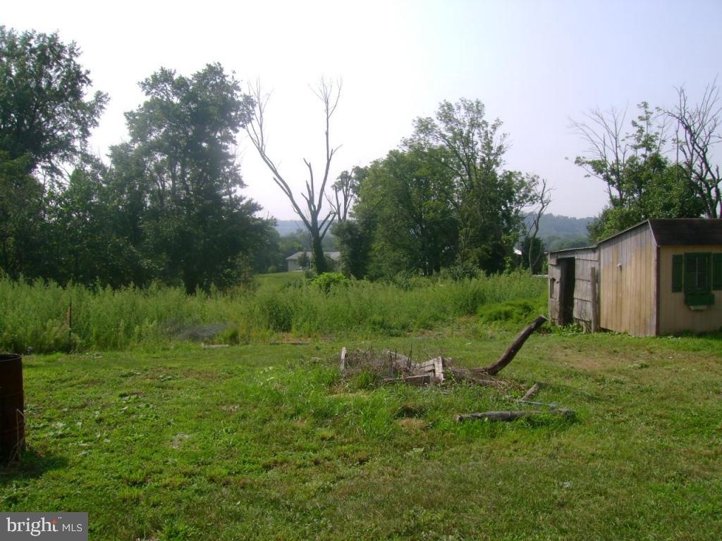 586 Greble Road Lebanon, PA 17046 - Photo 4 of 6 Gallery Image 4