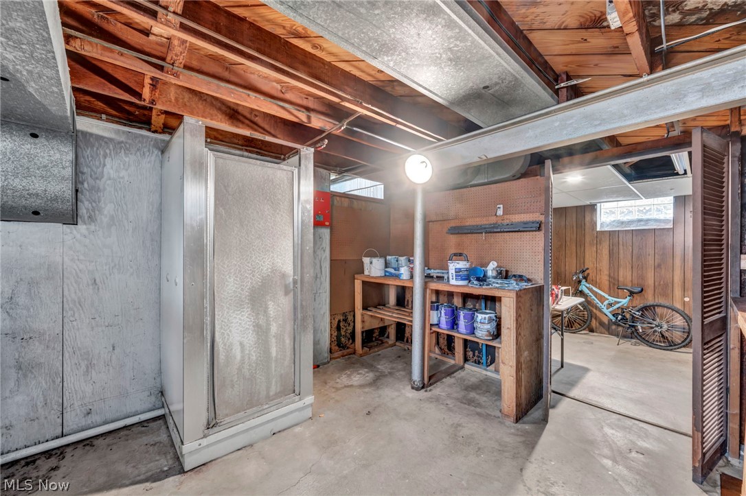 4098 Ridgeview Road Cleveland, OH 44144 - Photo 34 of 47 Gallery Image 34