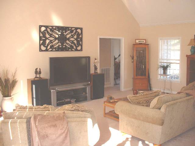 123 Coleman Road Wellford, SC 29385 - Photo 3 of 9