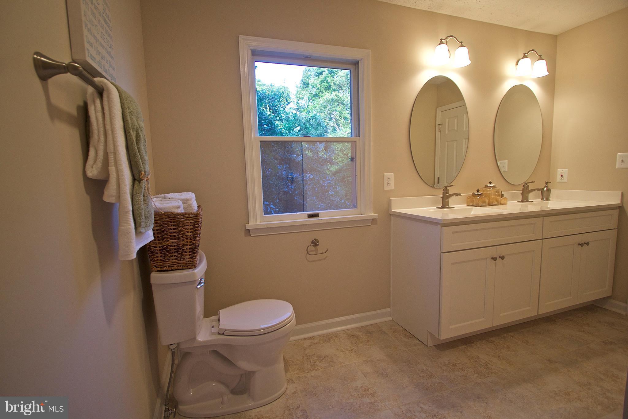 24434 Ruff Ruff Lane Hollywood, MD 20636 - Photo 14 of 26 Bath (Master)