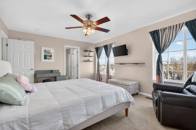 $399,900 | 837 Briarcliff Drive, Minooka, IL 60447