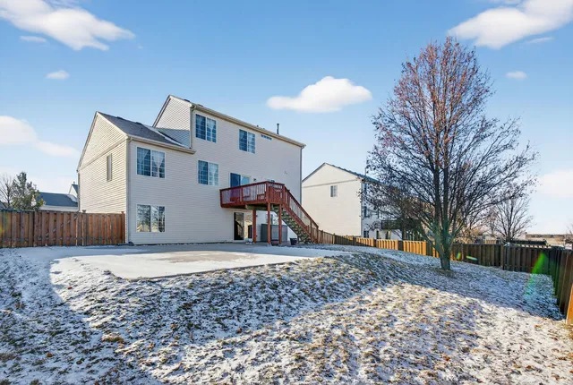 $399,900 | 837 Briarcliff Drive, Minooka, IL 60447