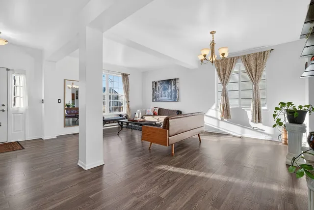 $399,900 | 837 Briarcliff Drive, Minooka, IL 60447