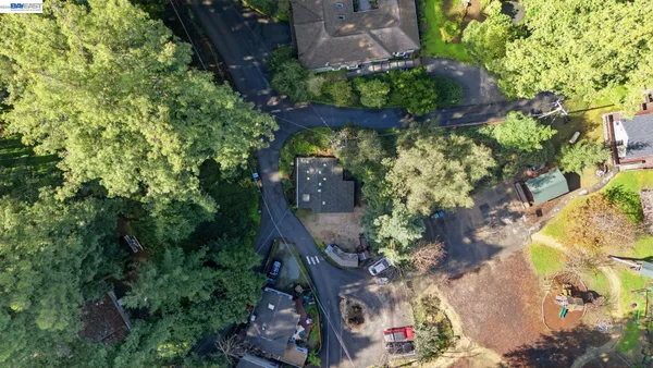 $769,000 | 17741 Comanche Trail, Los Gatos, CA 95033