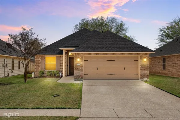 $280,000 | 3709 Sabine Pass Drive, Bossier City, LA 71111