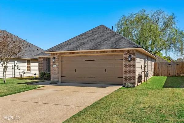 $280,000 | 3709 Sabine Pass Drive, Bossier City, LA 71111