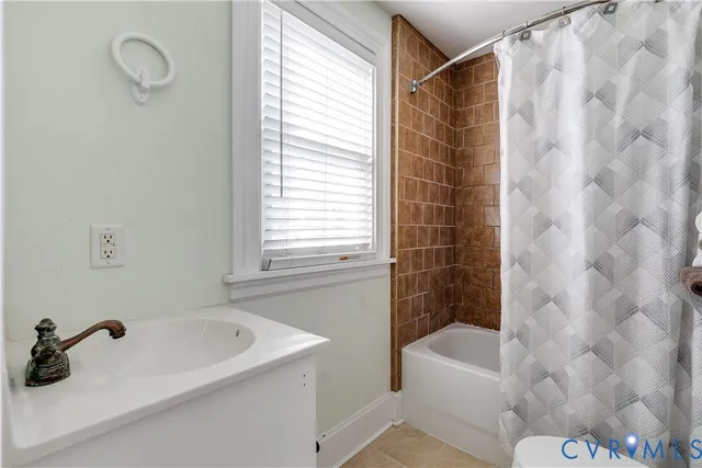 $289,999 | 4524 Grove Avenue, Unit U9, Richmond, VA 23221