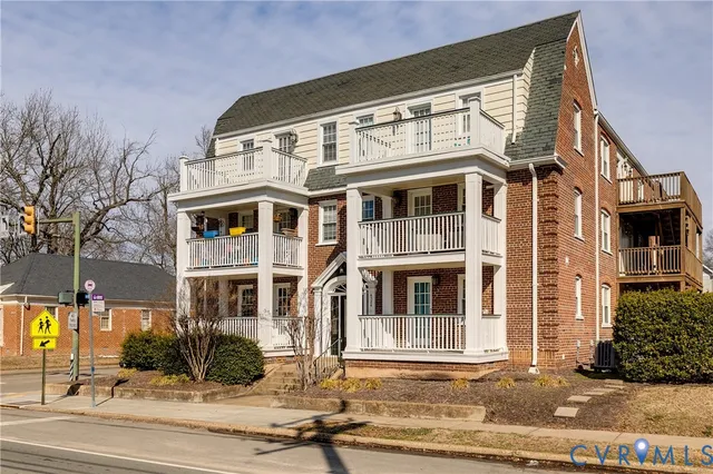 $289,999 | 4524 Grove Avenue, Unit U9, Richmond, VA 23221