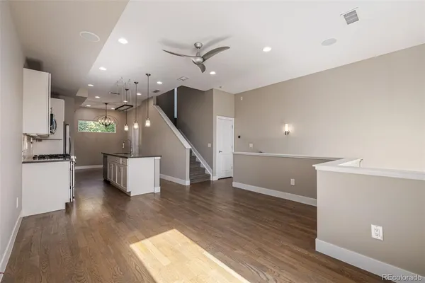$619,900 | 3265 West 17th Avenue, Denver, CO 80204