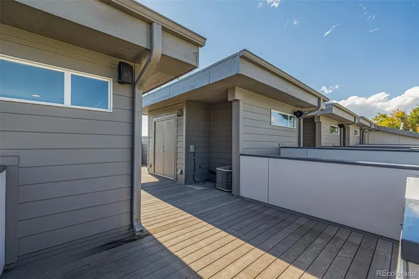 $619,900 | 3265 West 17th Avenue, Denver, CO 80204