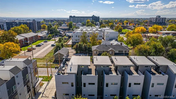 $619,900 | 3265 West 17th Avenue, Denver, CO 80204