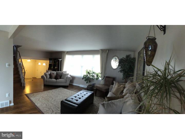 9704 Chapel Road Philadelphia, PA 19115 - Photo 17 of 25