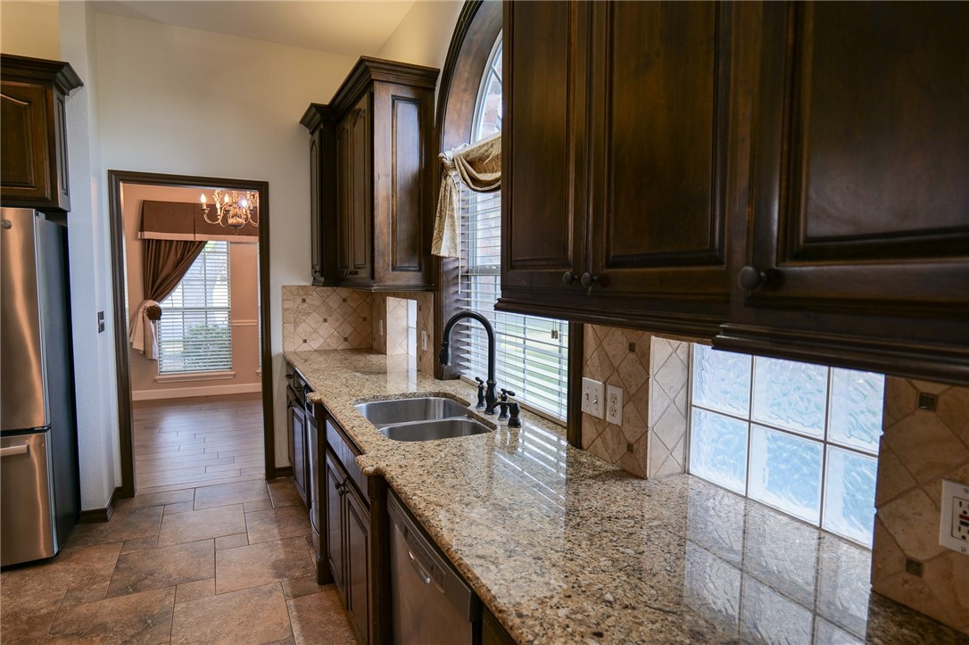 5131 High Bank Drive Corpus Christi, TX 78413 - Photo 13 of 37
