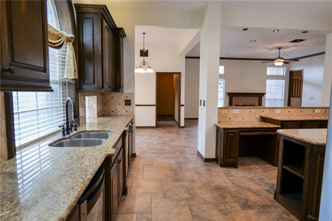 5131 High Bank Drive Corpus Christi, TX 78413 - Photo 17 of 37