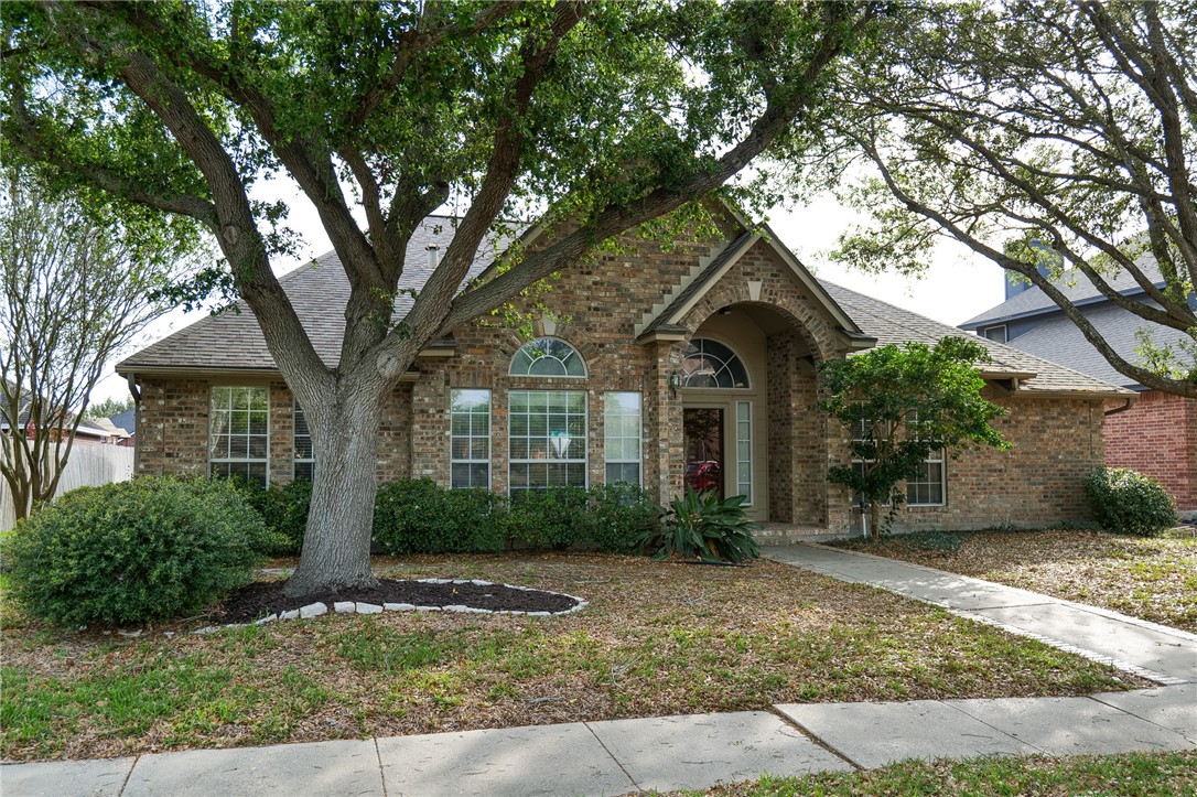 5131 High Bank Drive Corpus Christi, TX 78413 - Photo 2 of 37