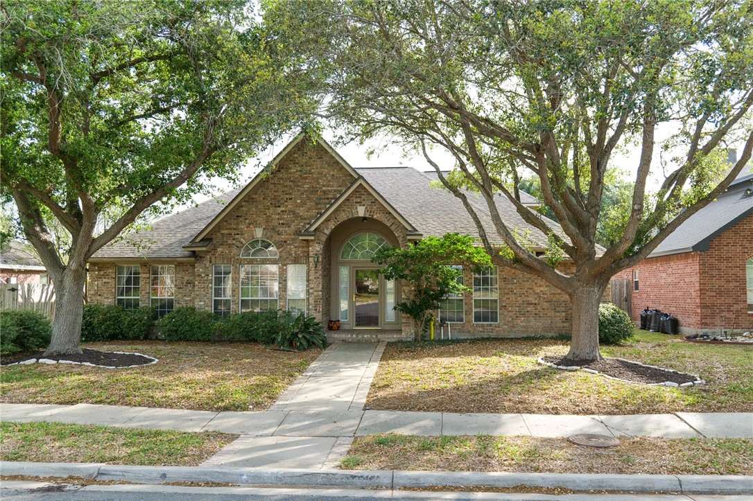 5131 High Bank Drive Corpus Christi, TX 78413 - Photo 3 of 37