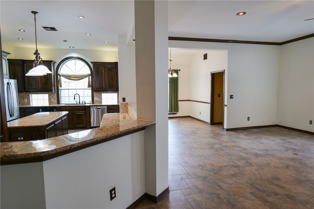 5131 High Bank Drive Corpus Christi, TX 78413 - Photo 9 of 37