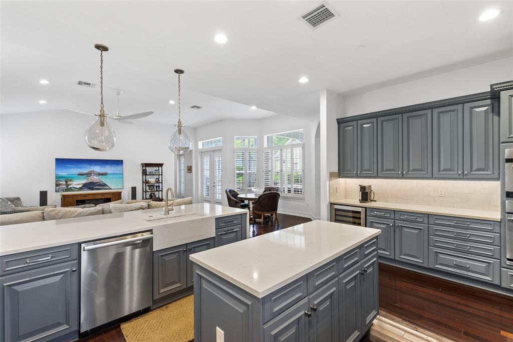 3884 Lower Park Road Orlando, FL 32814 - Photo 7 of 53