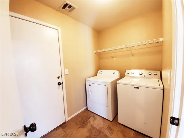 $2,150 | 348 Bella Calabria Avenue, Las Vegas, NV 89183