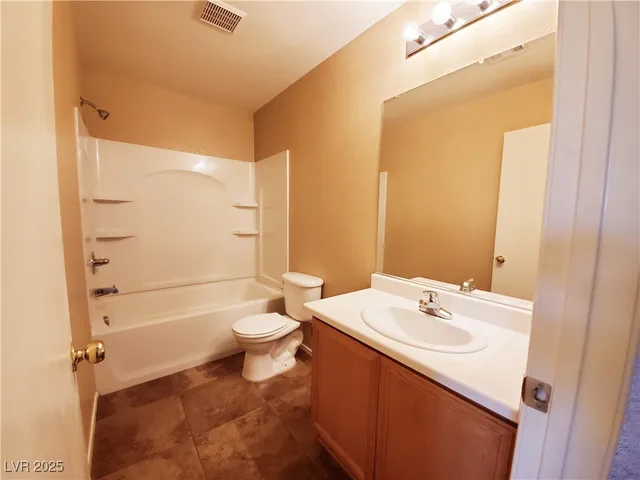 $2,150 | 348 Bella Calabria Avenue, Las Vegas, NV 89183