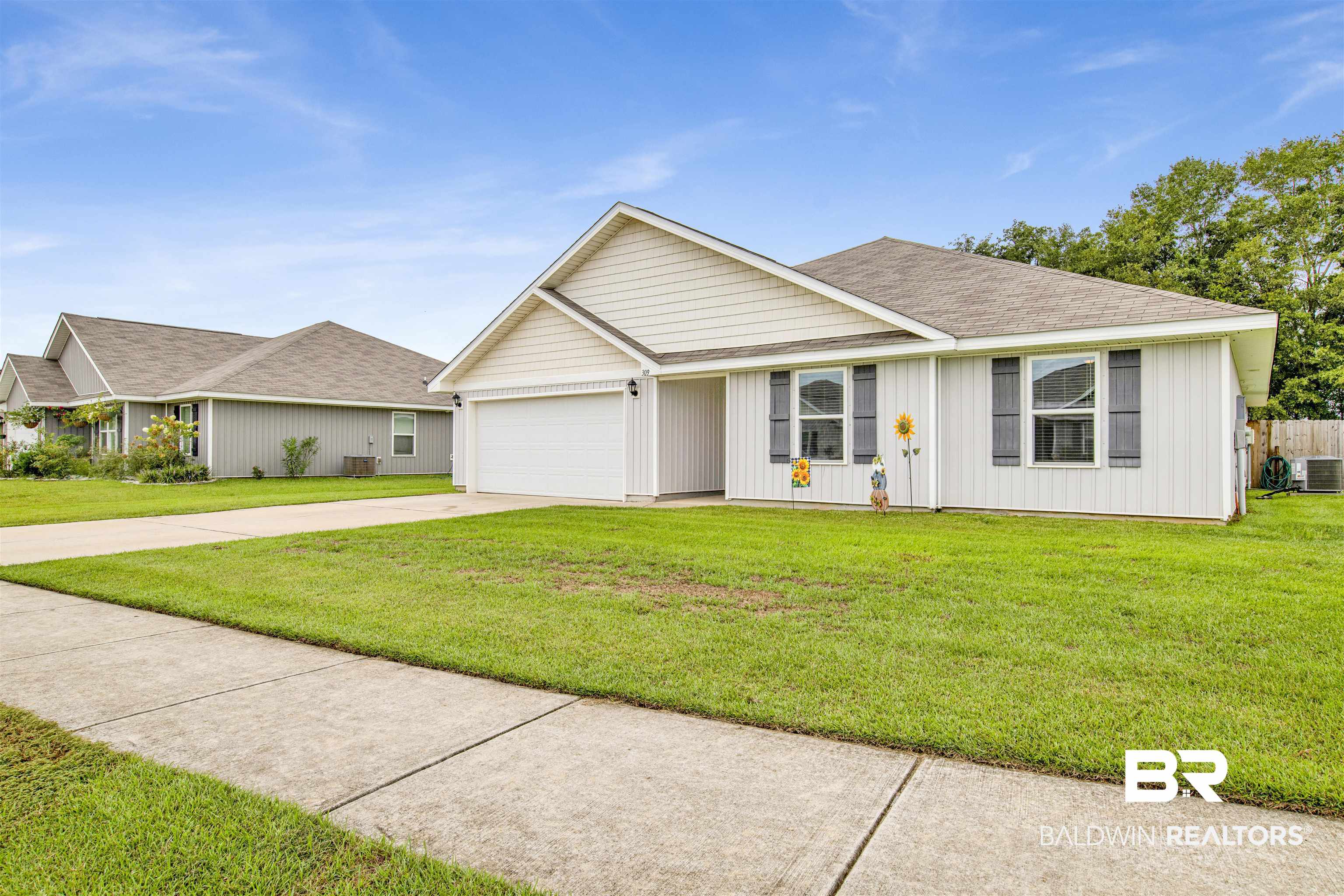 309 Hartenstein Road Foley, AL 36535 - Photo 1 of 23 Sidewalks
