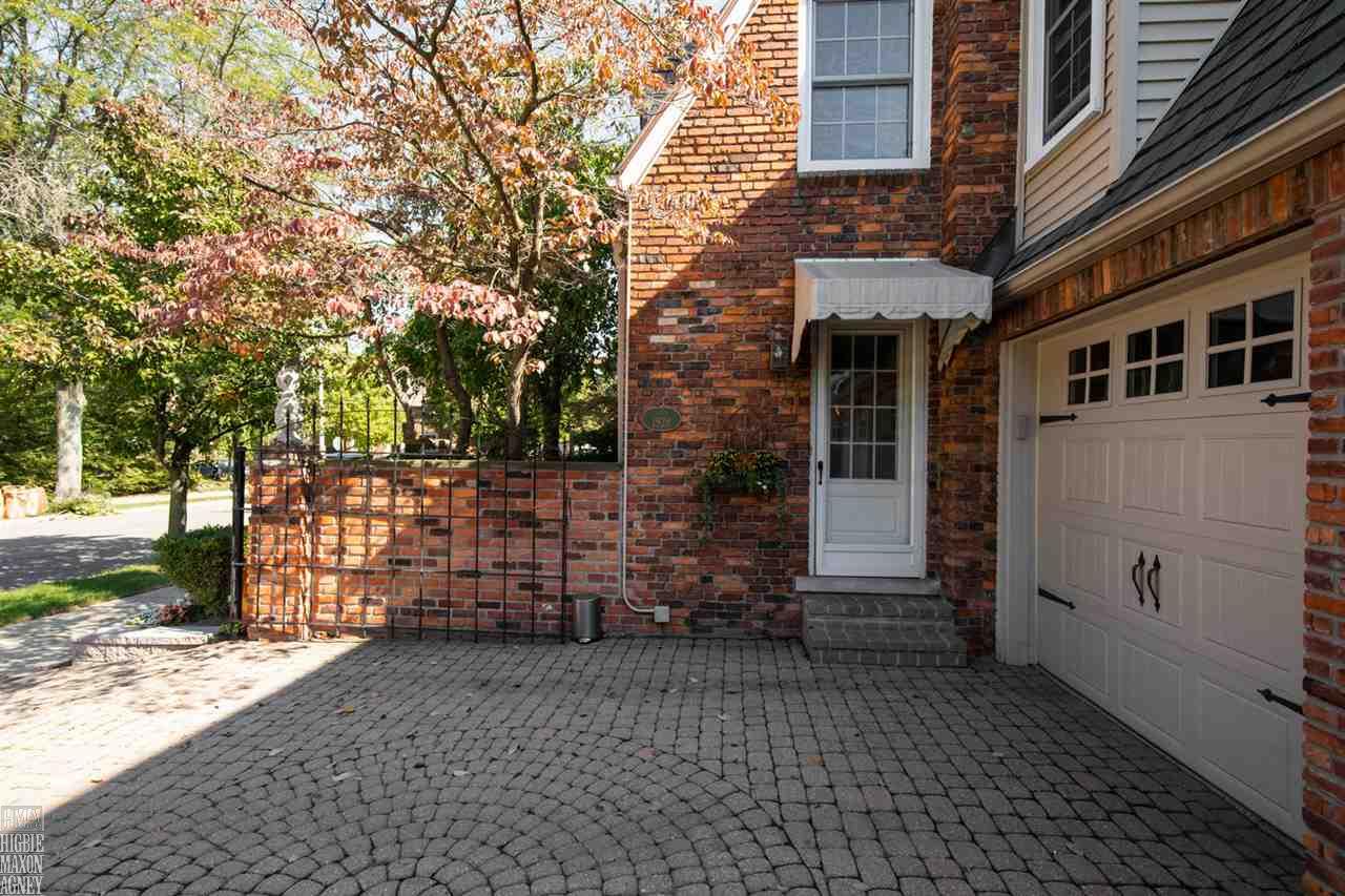 589 Lincoln Road Grosse Pointe, MI 48230 - Photo 48 of 52