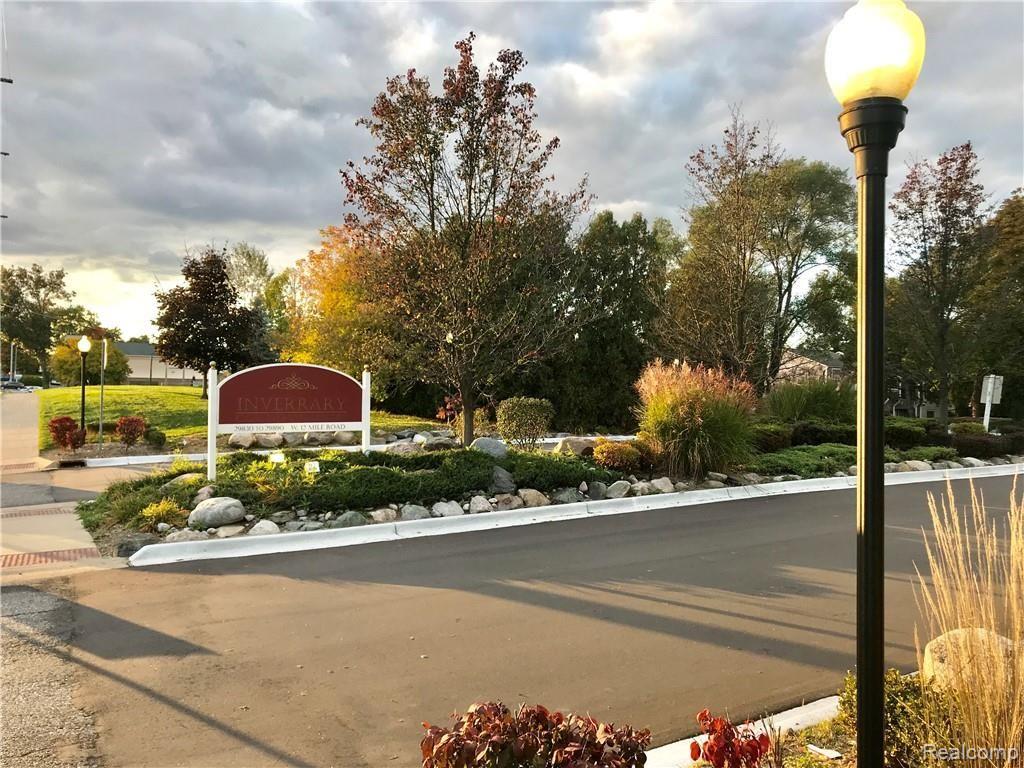 29840 West Twelve Mile Road, Unit 403 Farmington, MI 48334 - Photo 1 of 16