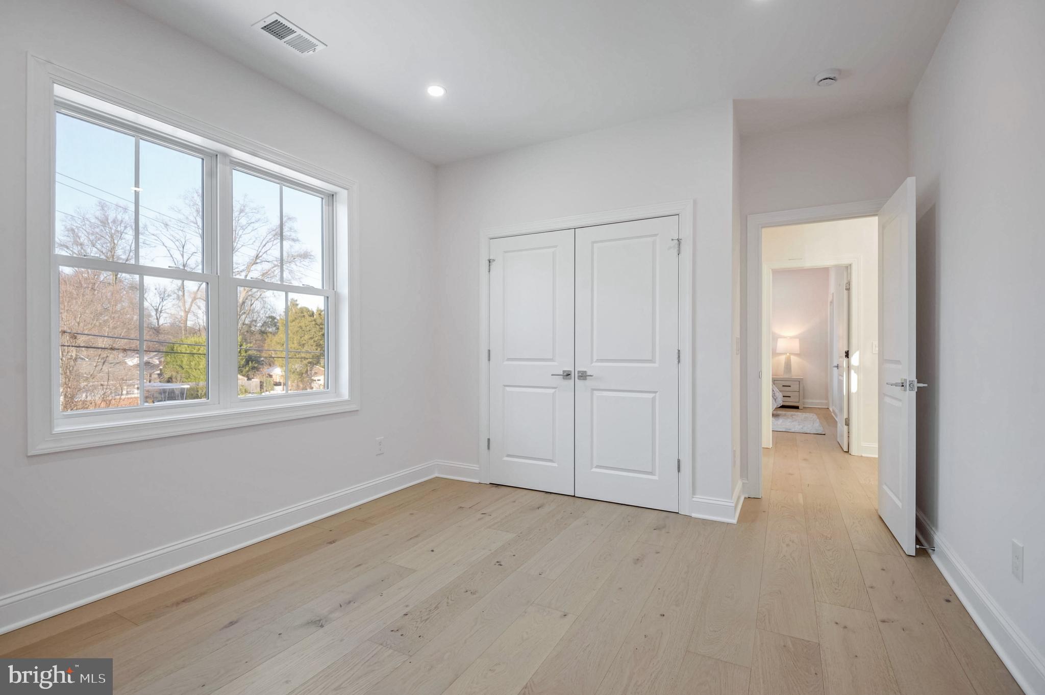 1809 Shenandoah Road Alexandria, VA 22308 - Photo 44 of 77 Bedroom 3-LED Recessed Lights, Ceiling Fan Prewire