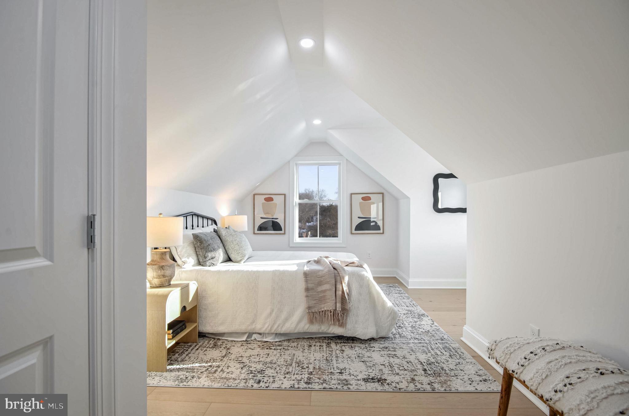 1809 Shenandoah Road Alexandria, VA 22308 - Photo 53 of 77 Bedroom 5 - White Oak Floor, LED Recessed Lights