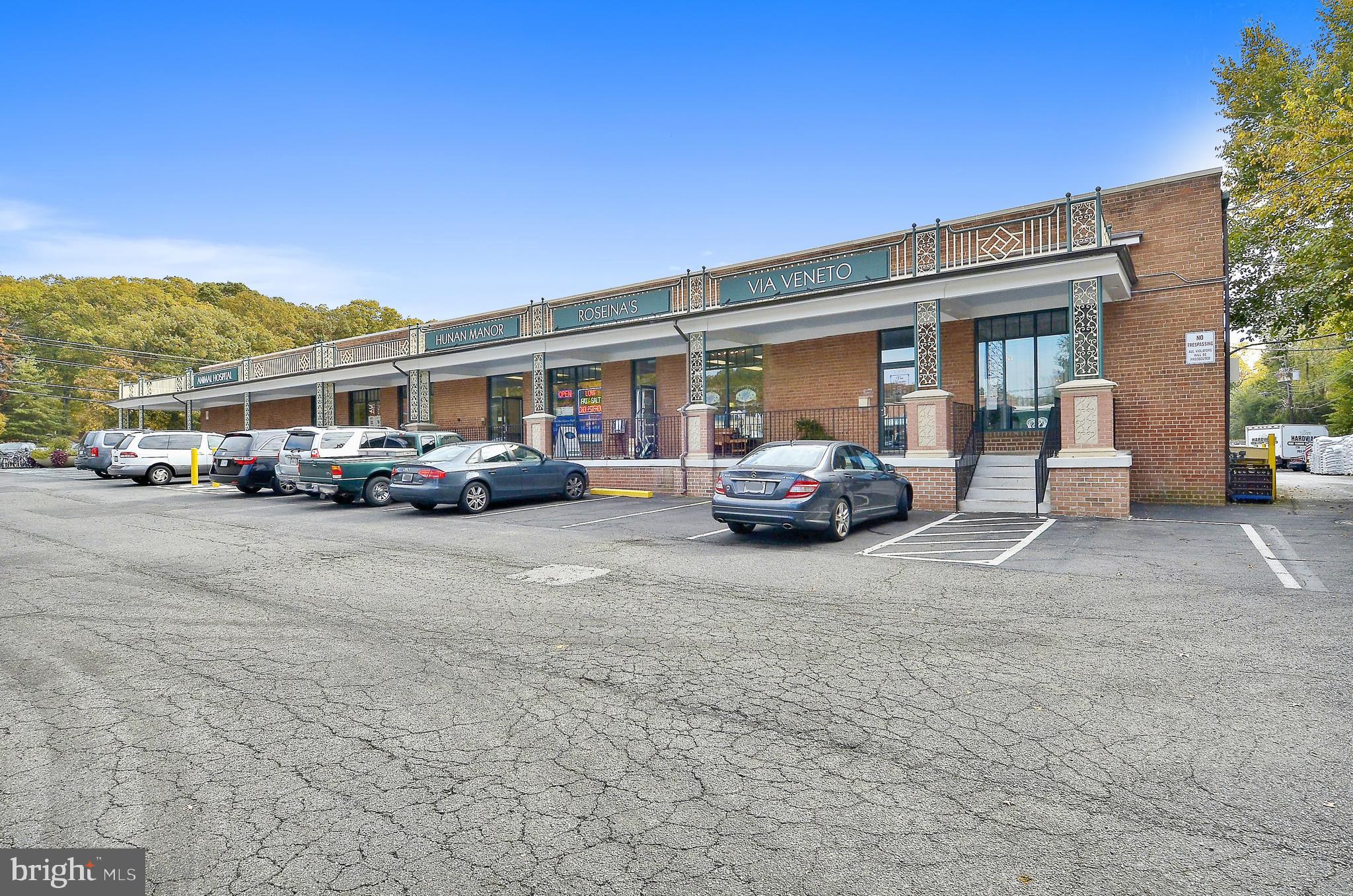 1809 Shenandoah Road Alexandria, VA 22308 - Photo 63 of 77 Hollin Hall Retail and Dining.