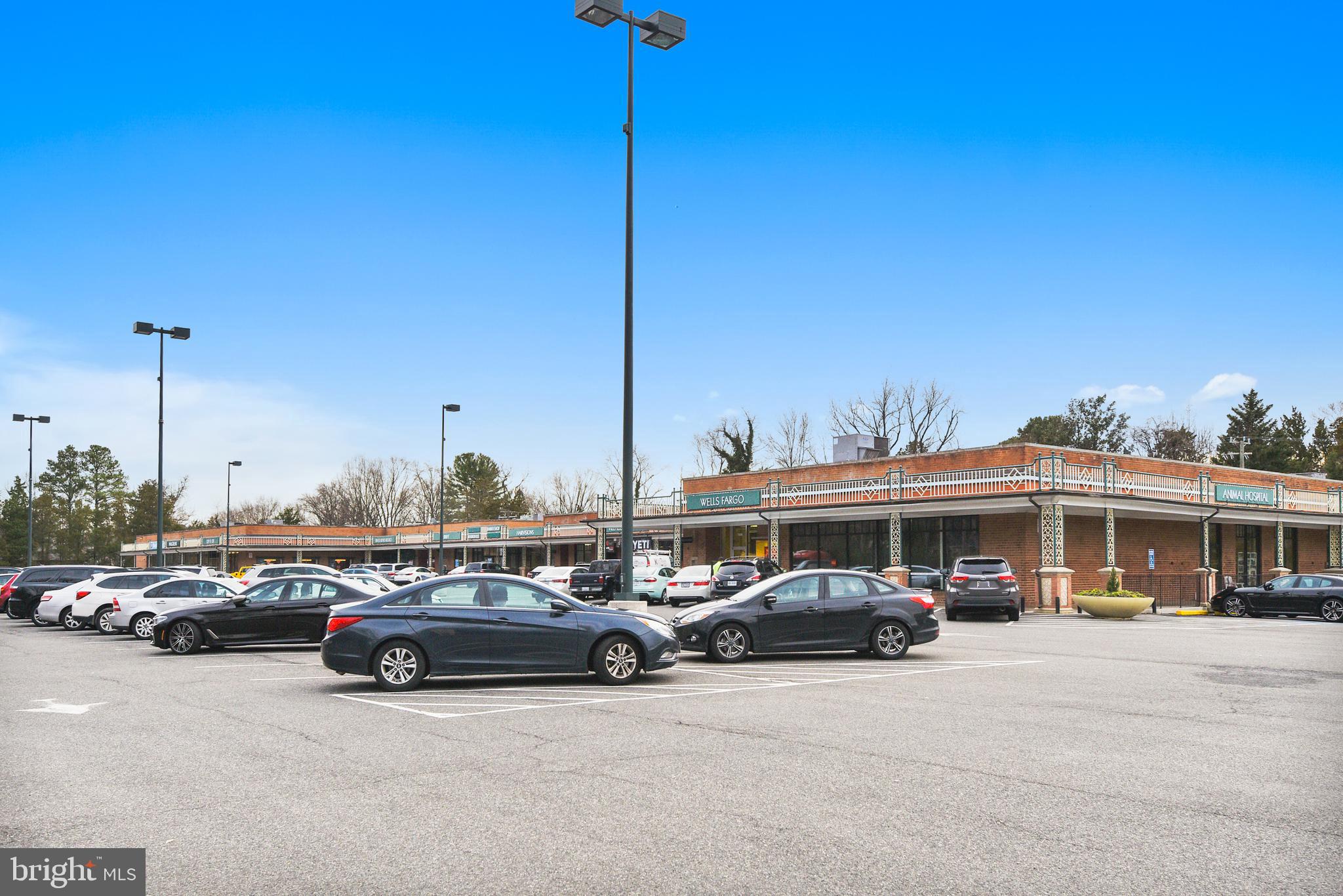 1809 Shenandoah Road Alexandria, VA 22308 - Photo 68 of 77 Hollin Hall Retail and Dining.